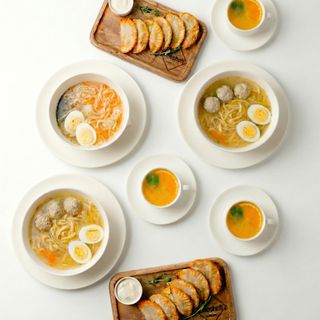 Ланч на троих