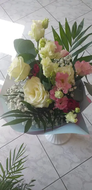 Buchet 21