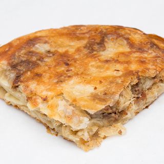 Burek sa mesom