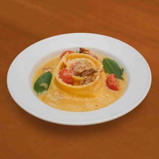 Pappardelle recheado, tomate cherry & Ma