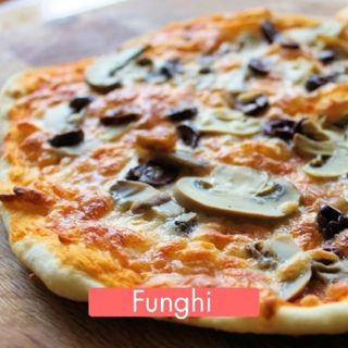 Pizza funghi