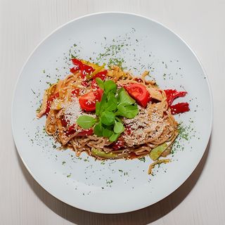 Wok ramstek sa noodlama