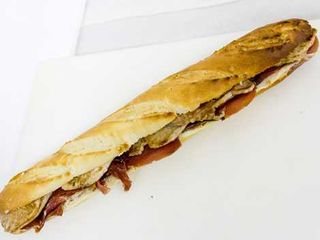 Bocata Legionario Entero