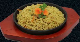 66 Ramen con verdure alla