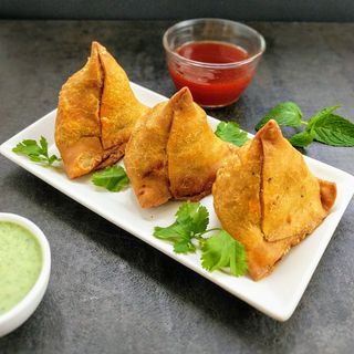 Veg Samosa 3 PC