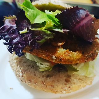 Hamburguesa Verdulera + patatas fritas