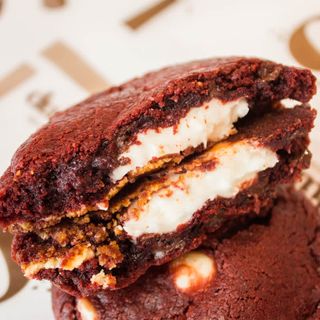 Cookie Red Velvet + Chocolate Blanco