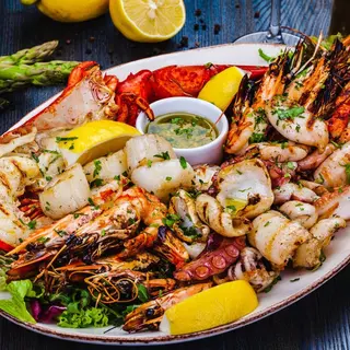 Grilled Mixed Seafood Platter