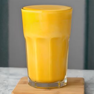 Mango lassi