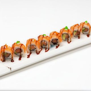 salmón roll (8 pzs.)