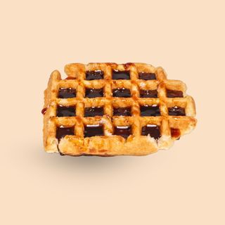 Gofre con sirope de caramelo