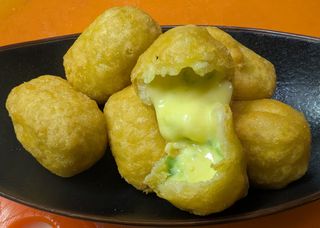 CHILI CHEESE NUGGETS 