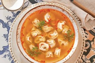 Пельмени с красным бульоном 270 г