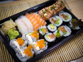 Bento Omakase (20 piezas)