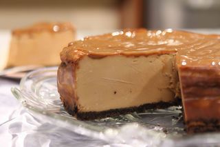 CHEESE CAKE  con dulce de leche