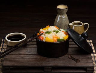  Բրինձը բանջարեղենով