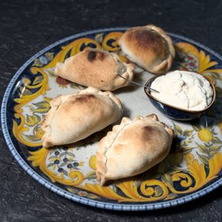 Pierogi z serem i mieloną wołowiną