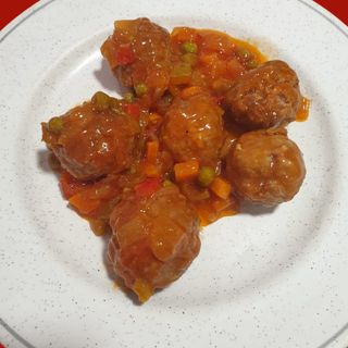 Albóndigas Jardinera