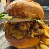 ¡NUEVA! La Contundente