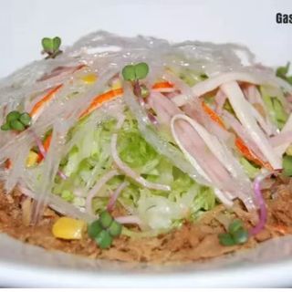 ENSALADA CHINA CON ATUN