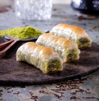 Baklawa pistache ( بقلاوة فستق )