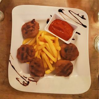 Телешки кюфтенца (300г)