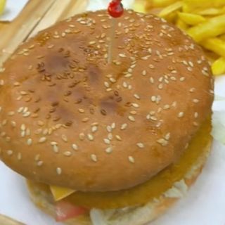 Menú Hamburguesa De Pollo O Ternera 