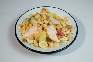 Цезарь с курицей (400г)