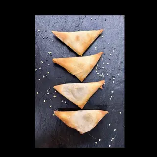 Samosas Vegetales 4 piezas