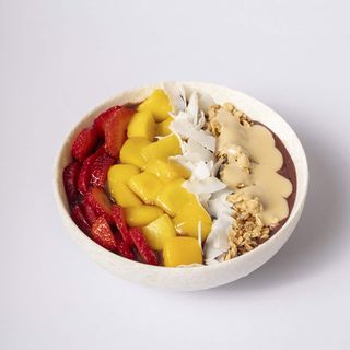 Sweet mango açaí