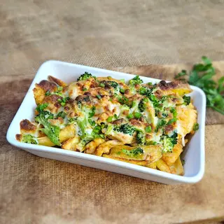 Frytki z kurczakiem i brokułami (330 g)