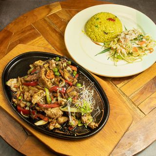 Wieprzowina po chińsku 		150g