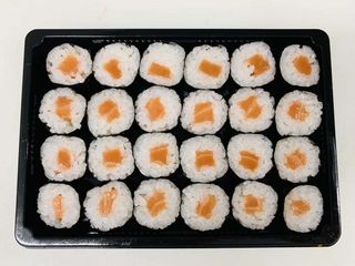 Caixa c9 sushi misto 24 peças