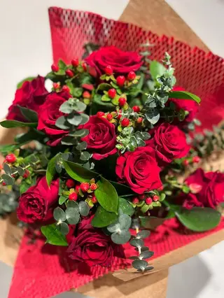 Ramo de Rosas Vermelhas 5 Unidades