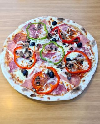 Della Casa - Pequena