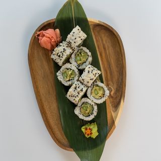 Uramaki szparag w tempurze