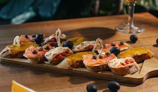 ბრუსკეტების დაფა