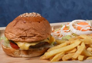 Beef Cheese Burger with Fries 