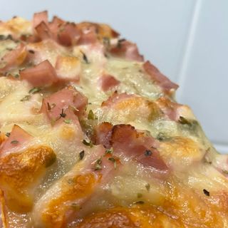 Pizza Jamón York y Queso