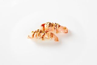 196. Sake flambè  - 2 pezzi