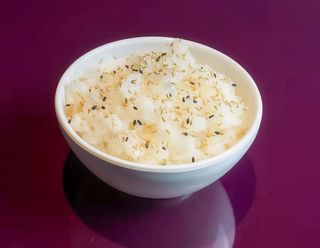 Riso bianco al vapore