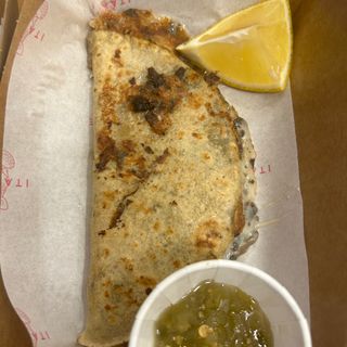 QUESADILLAS DE HONGOS