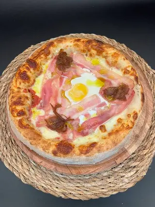 Pizza Rock & Reus (32 Cm.)