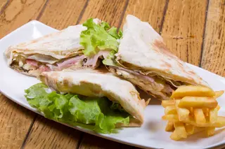 Sendvič sa pršutom 250gr