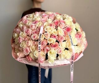 101 роза микс