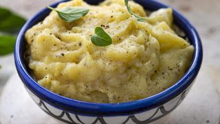 Piure de cartofi cu trufe