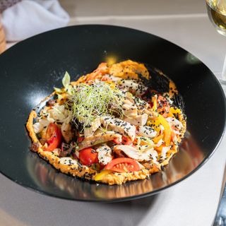 Salata cu piept de pui 