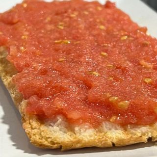 Tostada De Tomate