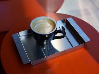 Американо на рослинному