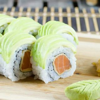 Uramaki Sweet Salmón